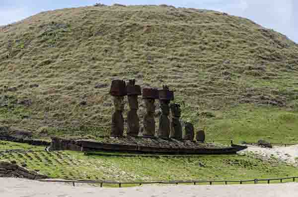 161 - Chile - isla de Rapa Nui o Pascua - Anakena - Ahu Nau Nau